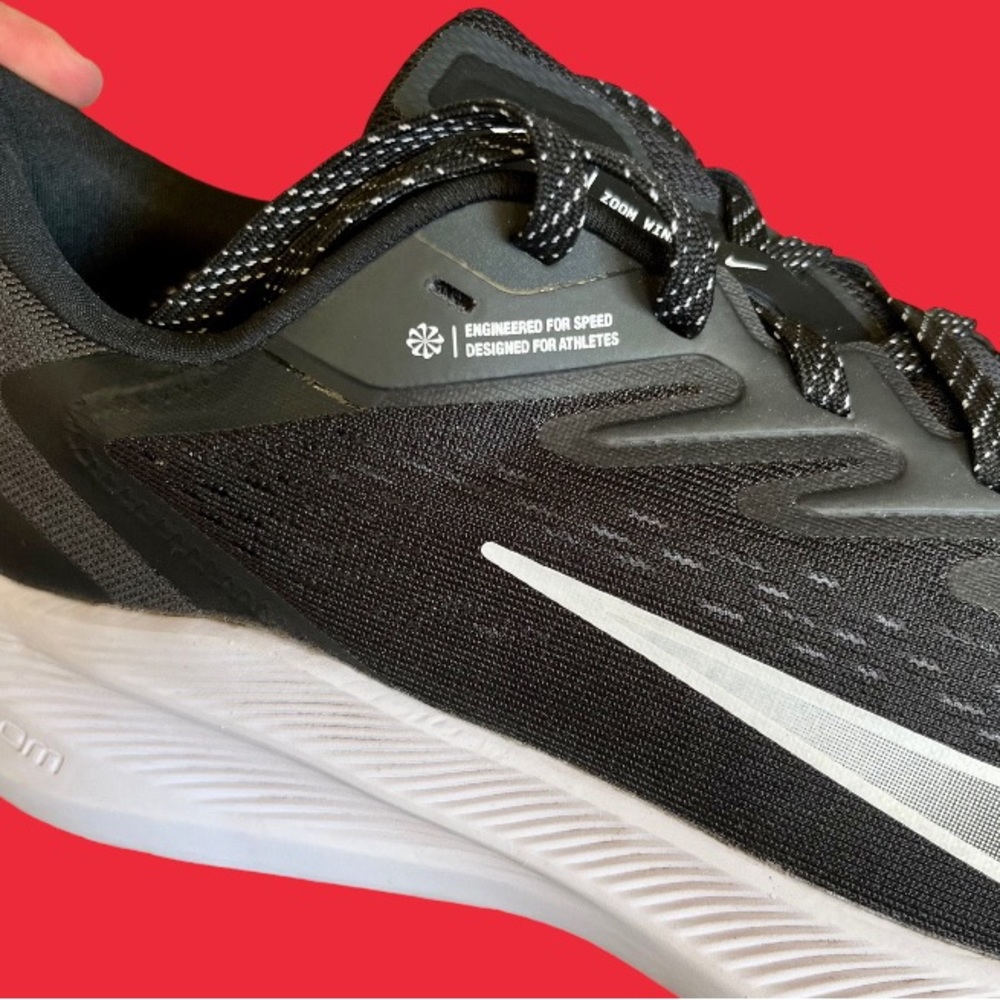 Nike Zoom Winflo 7 Running Shoes - Picture 7 of 12